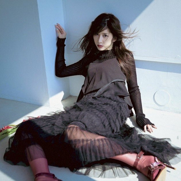 出道9年怎么了？七ツ森りり(七森莉莉)瘦到有点吓人